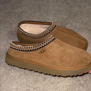 UGG Tasman Slipper ‘Chestnut’